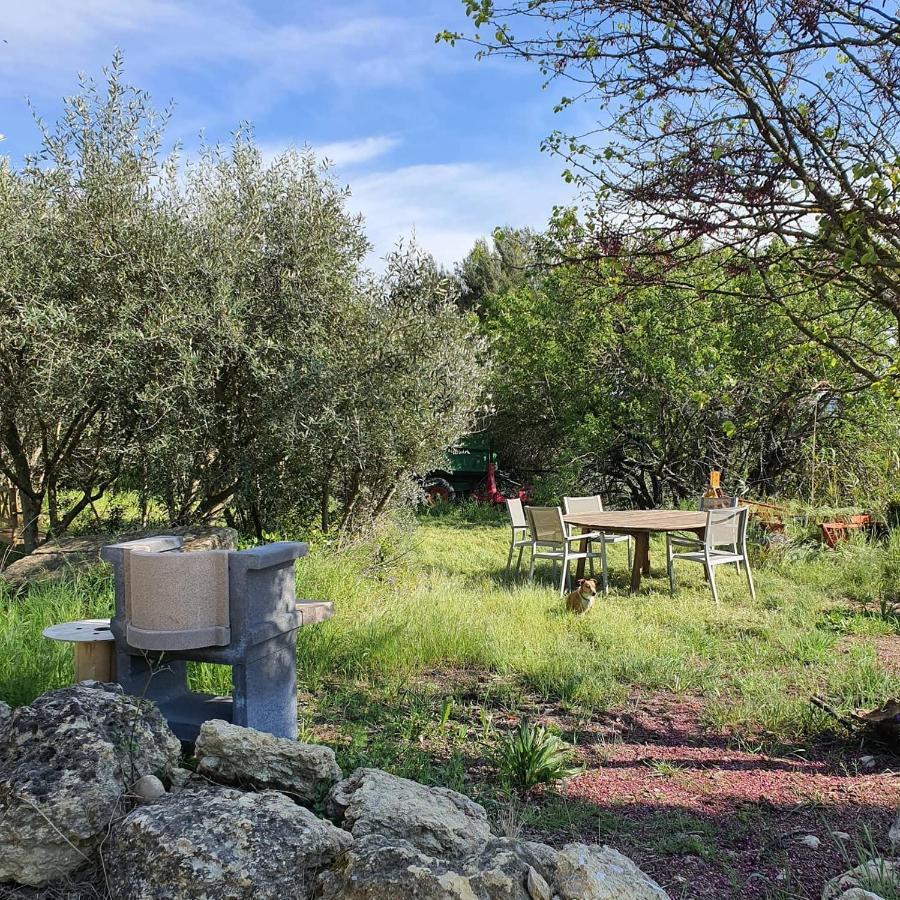 Bastide Bellugue Maison D'Hotes Reseau Bienvenue A La Ferme A 3 Minutes De Lourmarin Cadenet Dış mekan fotoğraf